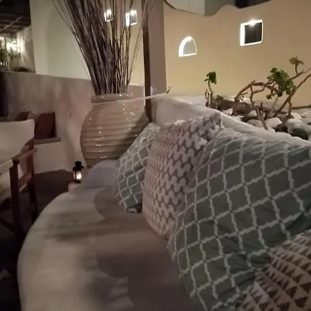 Aegeon Hotel 2*